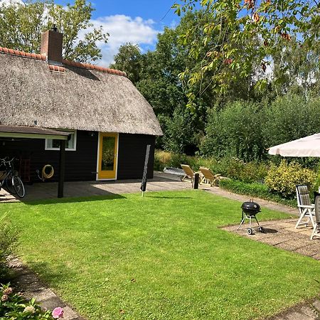 Oasis Giethoorn Villa Exterior photo