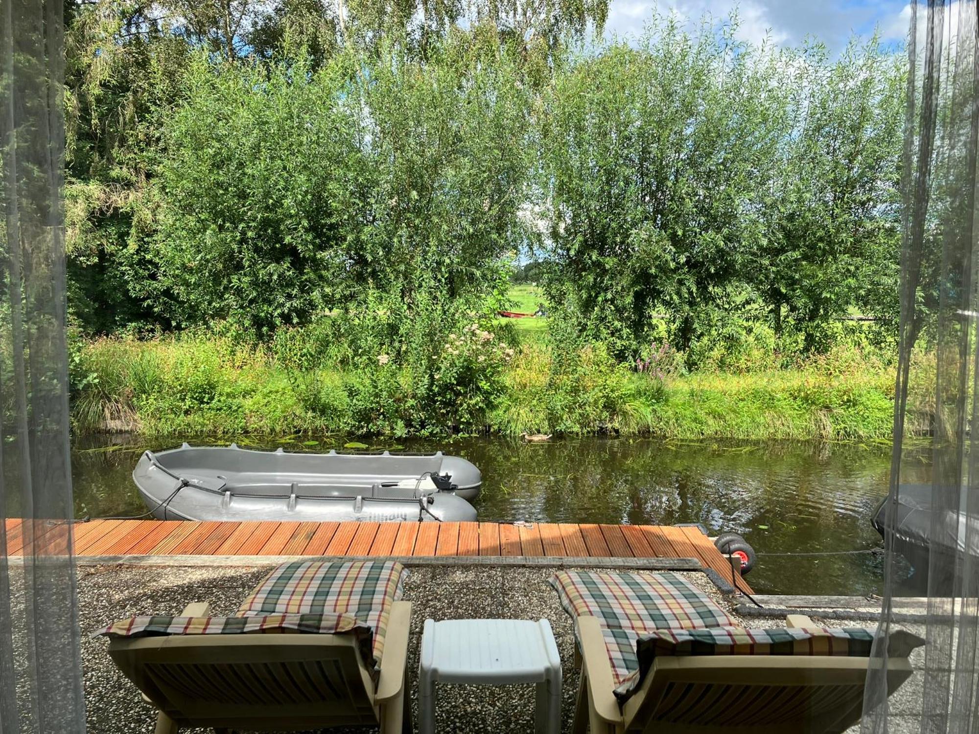 Oasis Giethoorn Villa Exterior photo