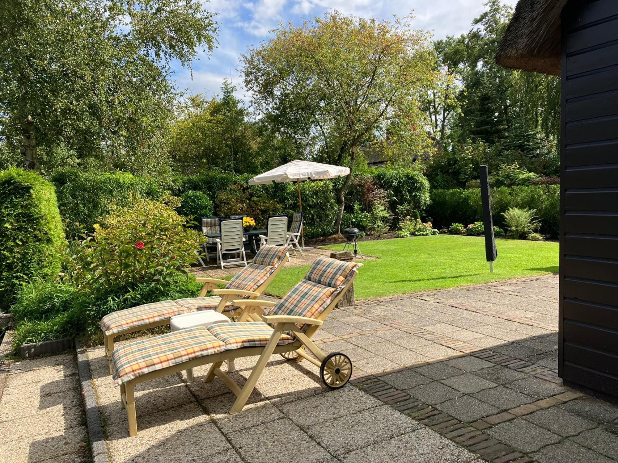 Oasis Giethoorn Villa Exterior photo